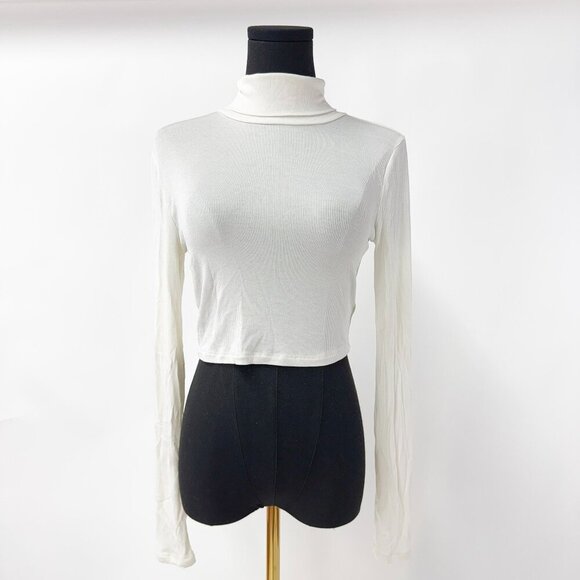 Sunday Best Tops - ARITZIA SUNDAY BEST CROPPED CREAM TURTLE NECK